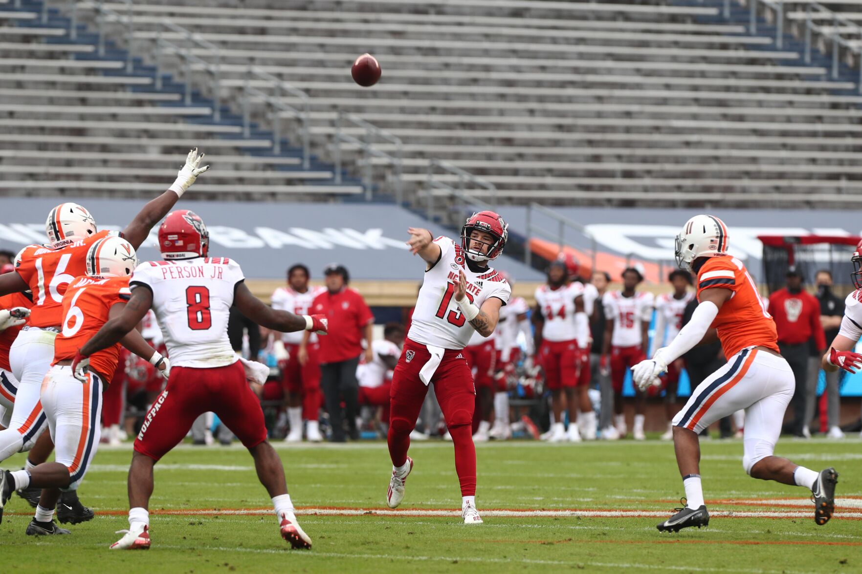 101020-ncstate-uvafootball118.JPG